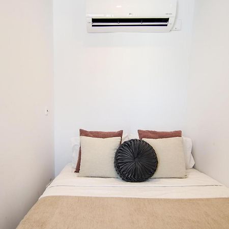Ferienwohnung Phaedrus Living - Seaside Luxury Flat Harbour 105 Paphos Exterior foto